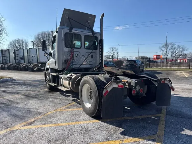 2019 FREIGHTLINER/MERCEDES CASCADIA 113