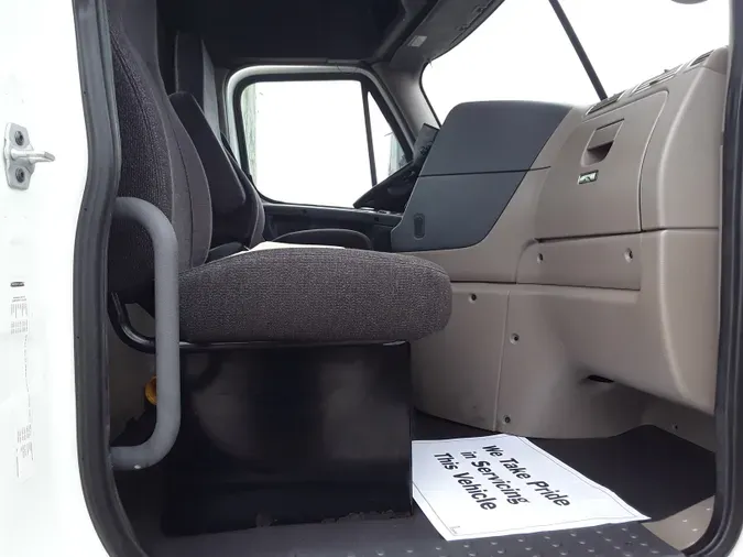 2018 FREIGHTLINER/MERCEDES CASCADIA 113