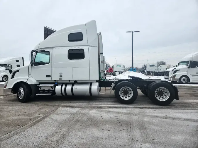 2018 VOLVO VNL64T780