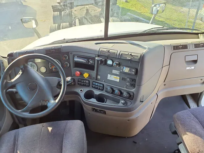 2019 FREIGHTLINER/MERCEDES CASCADIA 125