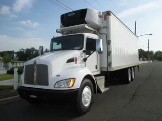 2017 KENWORTH T370