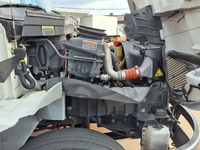2019 NAVISTAR INTERNATIONAL 4300