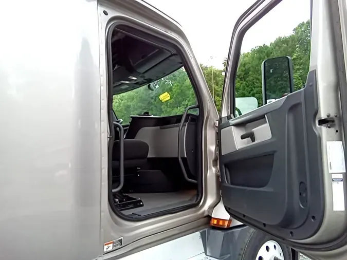 2019 Freightliner Cascadia