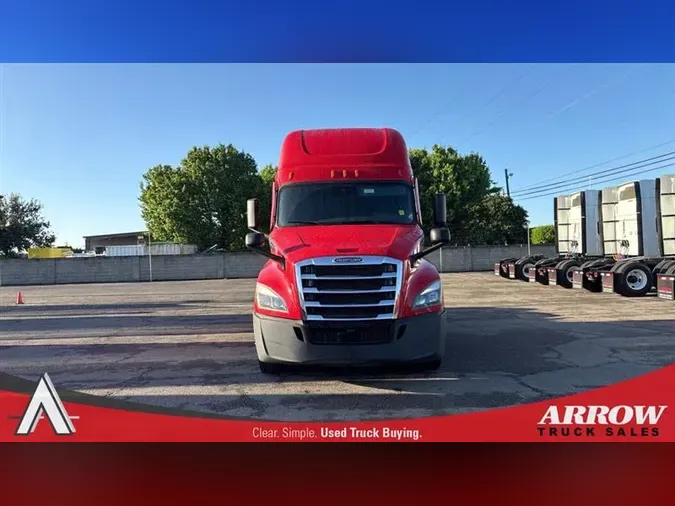 2022 FREIGHTLINER CA126