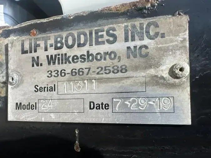 2020 Freightliner Business Class M2 106839f2adfeb6b2ff8275ef7c27731eb3e