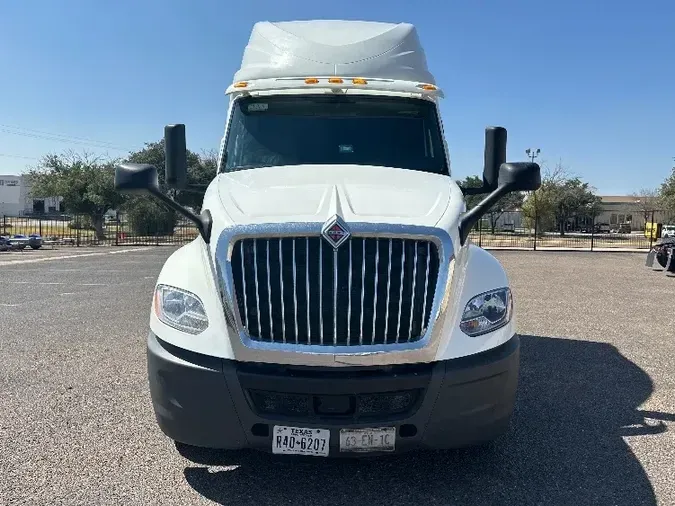 2019 International LT625