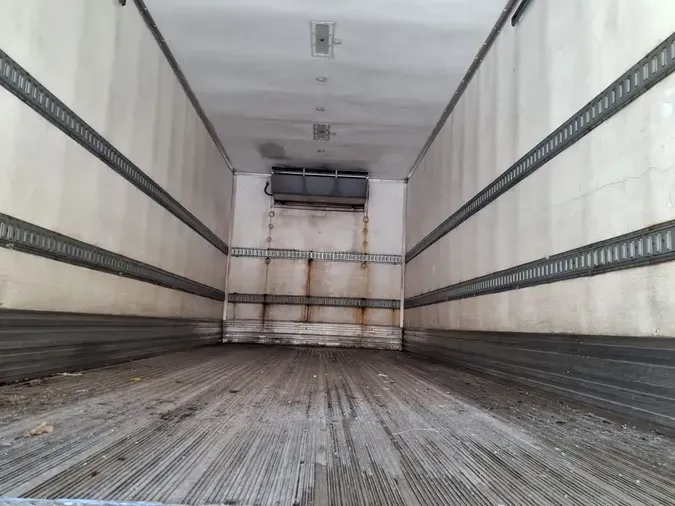 2018 FREIGHTLINER M2 106