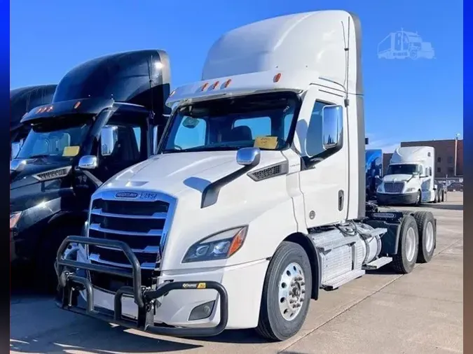 2023 FREIGHTLINER CASCADIA 116