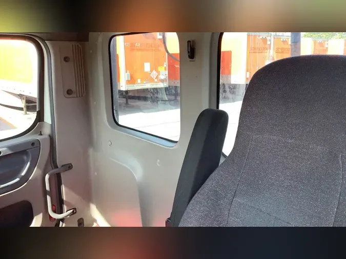 2019 Freightliner Cascadia 125
