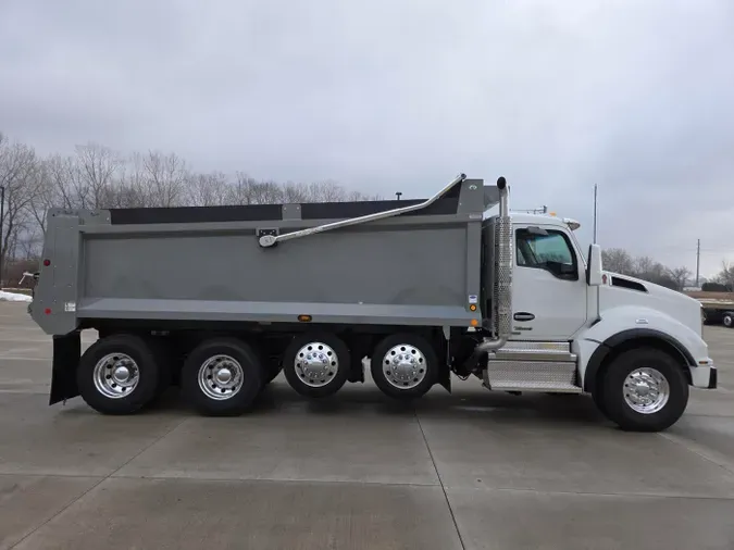 2026 Kenworth T88083a7d81586ddd80c47bdb5510c303c47