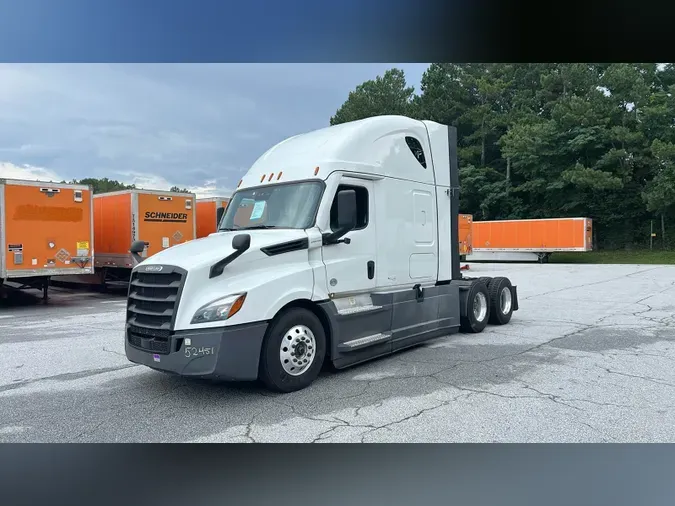 2022 Freightliner Cascadia