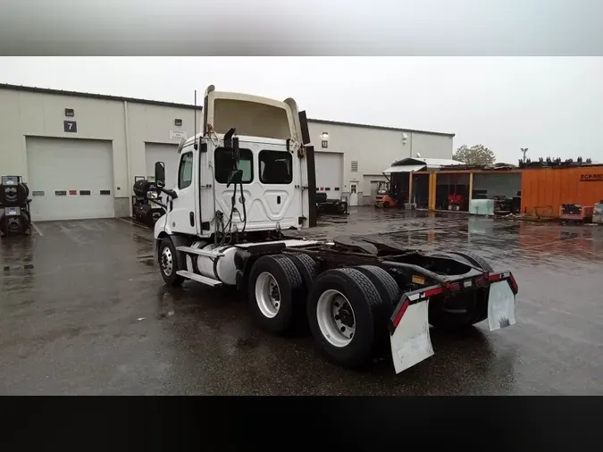 2020 Freightliner Cascadia 12683b0b4a7275ba6cc950ca4eb0b72f510