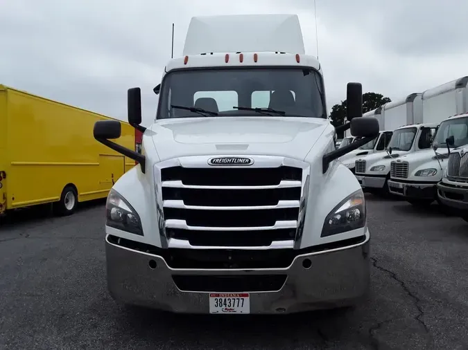 2019 FREIGHTLINER NEW CASCADIA PX12664