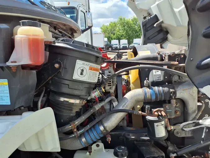 2019 FREIGHTLINER M2 10683b3d4bb74f22808127194372d8636dc