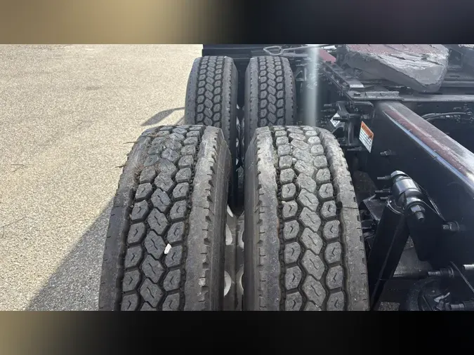 2022 Freightliner Cascadia