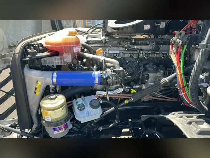 2024 Freightliner Cascadia 126