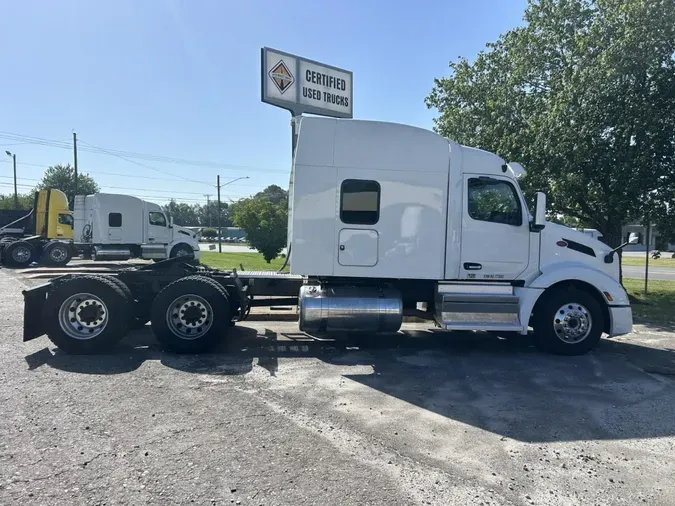 2022 Peterbilt 57983bea5ac48d08bd13b6c1189ec7ffe42
