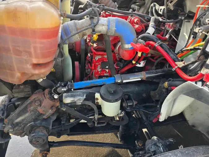 2020 NAVISTAR INTERNATIONAL MV607 (4X2)