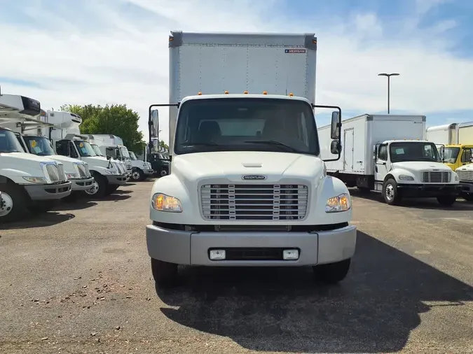 2018 FREIGHTLINER M2 106