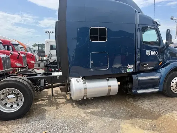 2015 PETERBILT 57983c8e2a0d180587c4db4513683f068a8