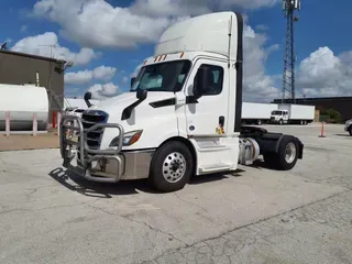2020 FREIGHTLINER NEW CASCADIA 116