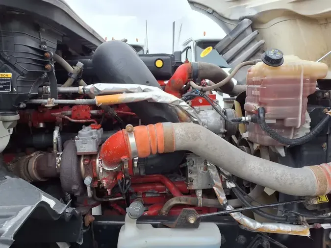 2018 NAVISTAR INTERNATIONAL LT625 DAYCAB T/A