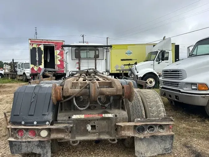 2005 MACK GRANITE CV713