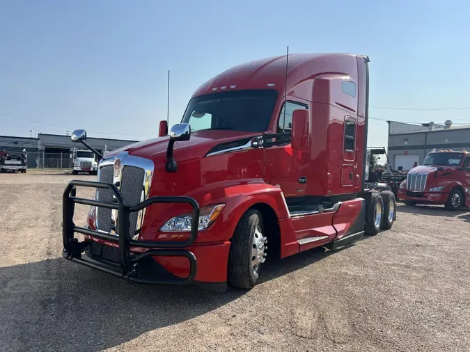 2024 Kenworth T680