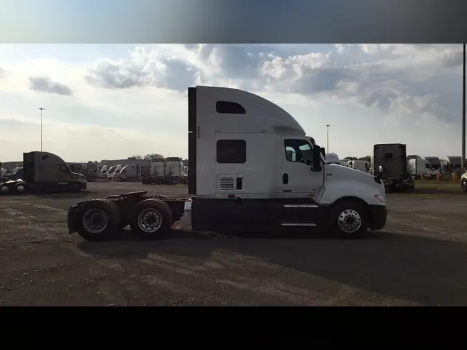 2022 International LT83d624864c56d3f1aaeaf31e618cae1e