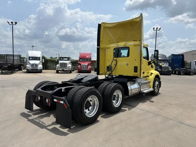 2021 Peterbilt 579