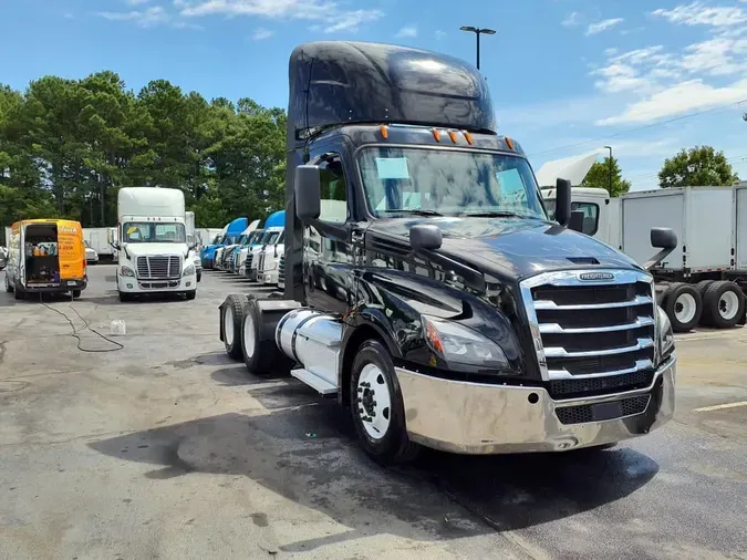 2019 FREIGHTLINER NEW CASCADIA PX1266483dbec74436046af964d1531cffe62d1