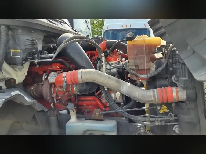 2020 NAVISTAR INTERNATIONAL LT625 DAYCAB T/A