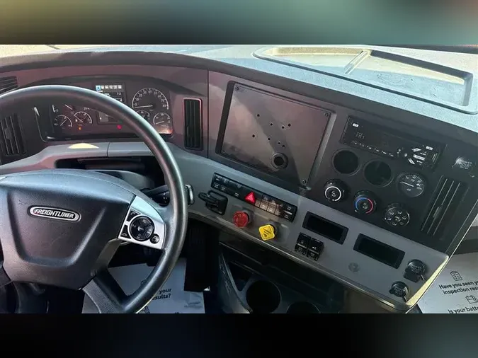 2019 FREIGHTLINER CA116