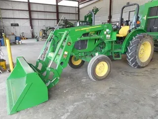 2015 John Deere 5045E