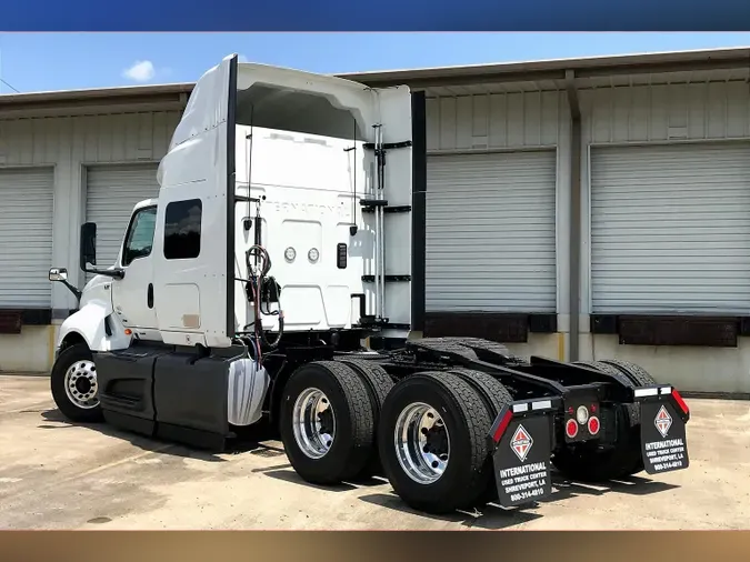 2023 INT LT625 6x4