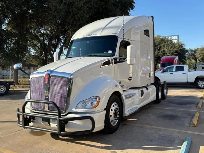 2021 Kenworth T680