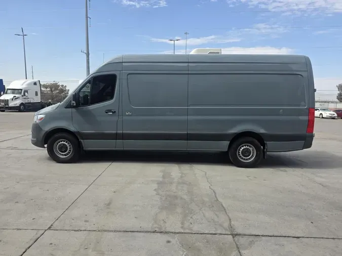 2024 Mercedes-Benz Sprinter83ed79902f7fc8a89b48aa74abcf7a61