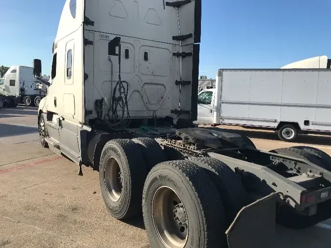 2019 Freightliner T12664ST