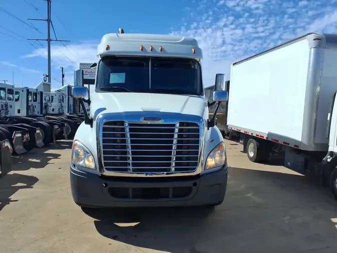 2020 FREIGHTLINER/MERCEDES CASCADIA 12583f6f718f8175603fb8e2e1021987b6e