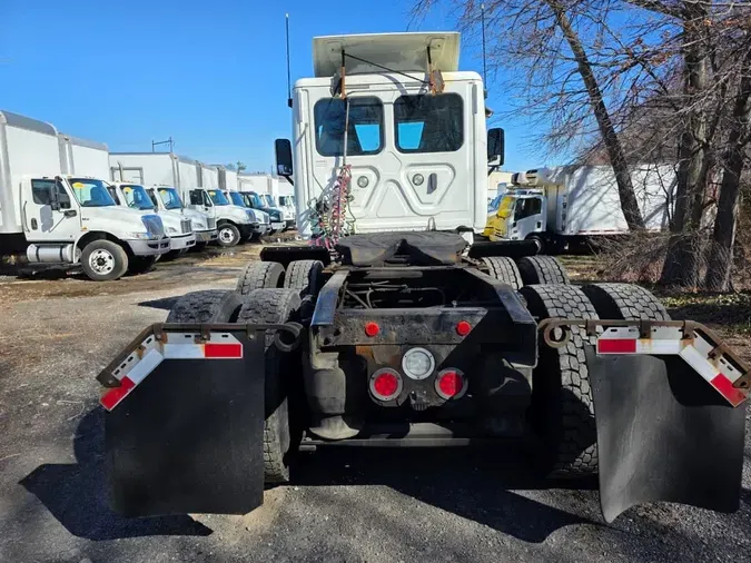 2018 FREIGHTLINER/MERCEDES CASCADIA 125