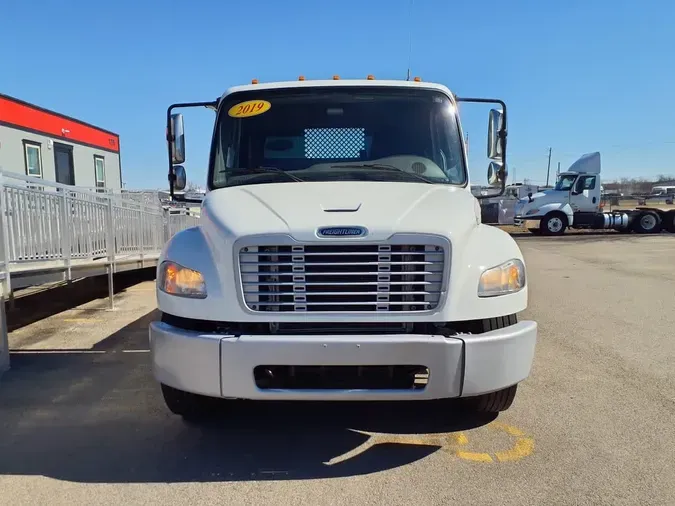 2019 FREIGHTLINER/MERCEDES M2 106