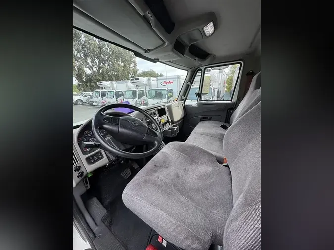 2019 NAVISTAR INTERNATIONAL 4300