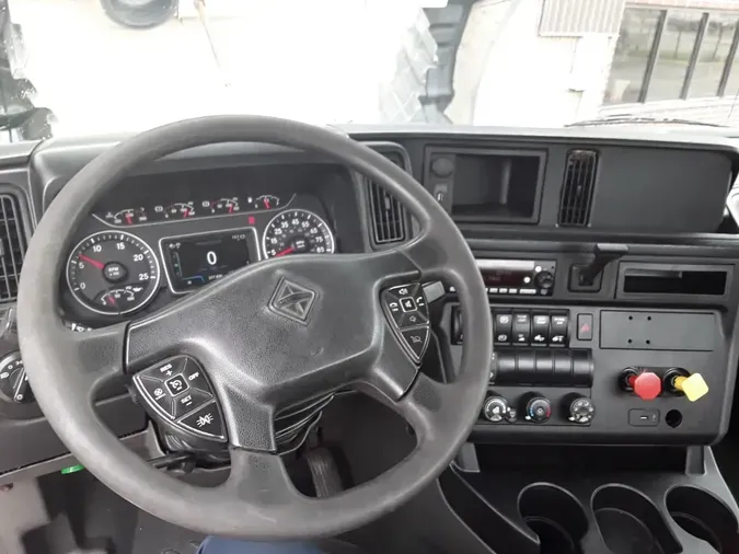 2020 NAVISTAR INTERNATIONAL LT625 DAYCAB T/A83fff72dc4029bbaaf224dbb6698ab9f