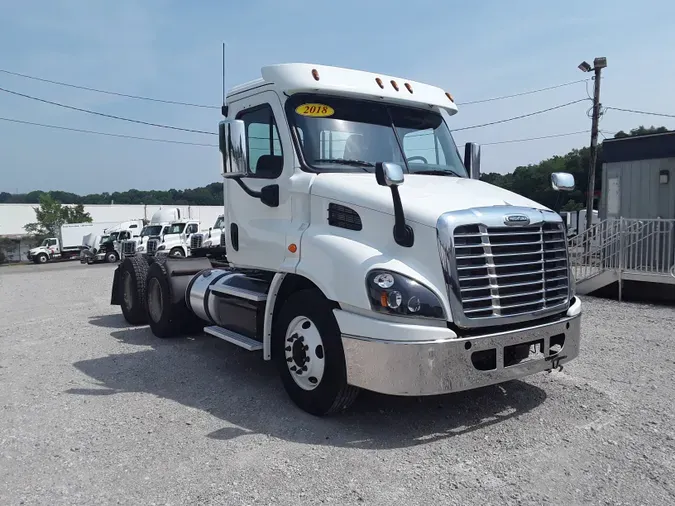 2018 FREIGHTLINER/MERCEDES CASCADIA 113