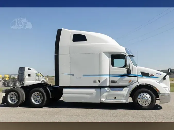 2019 PETERBILT 579