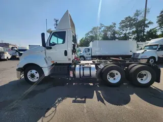 2019 NAVISTAR INTERNATIONAL LT625 DAYCAB T/A