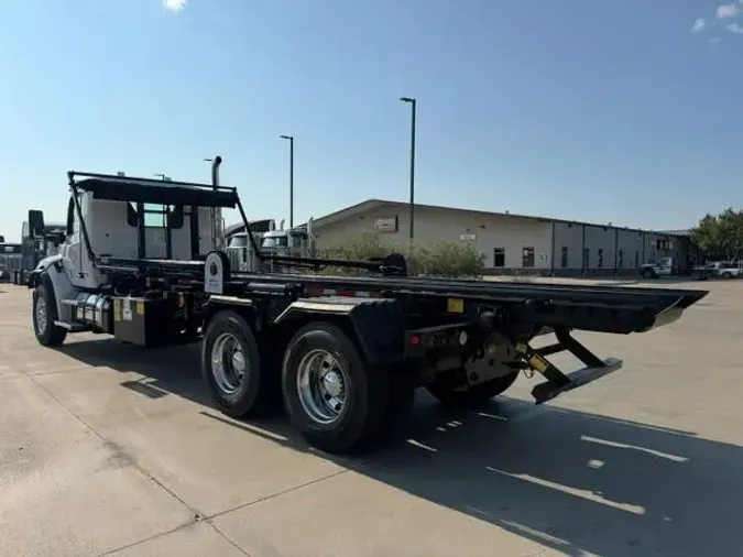 2024 Peterbilt 548840f5f7ebd4a9a5ef554e8fa56082032