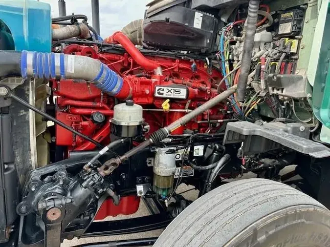 2020 Peterbilt 579