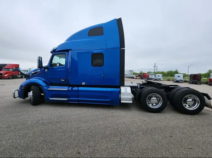 2023 PETERBILT 579
