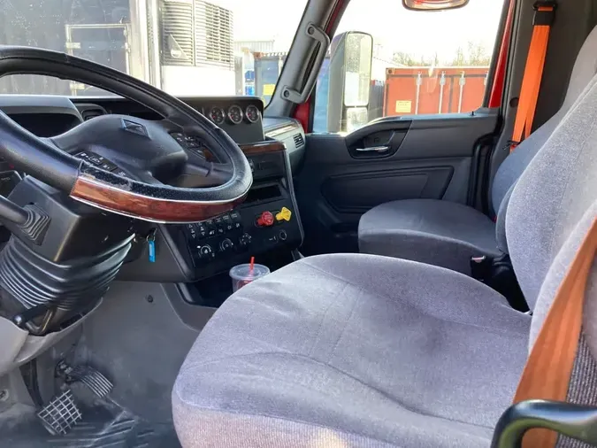 2020 NAVISTAR INTERNATIONAL LT625 SLPR CAB